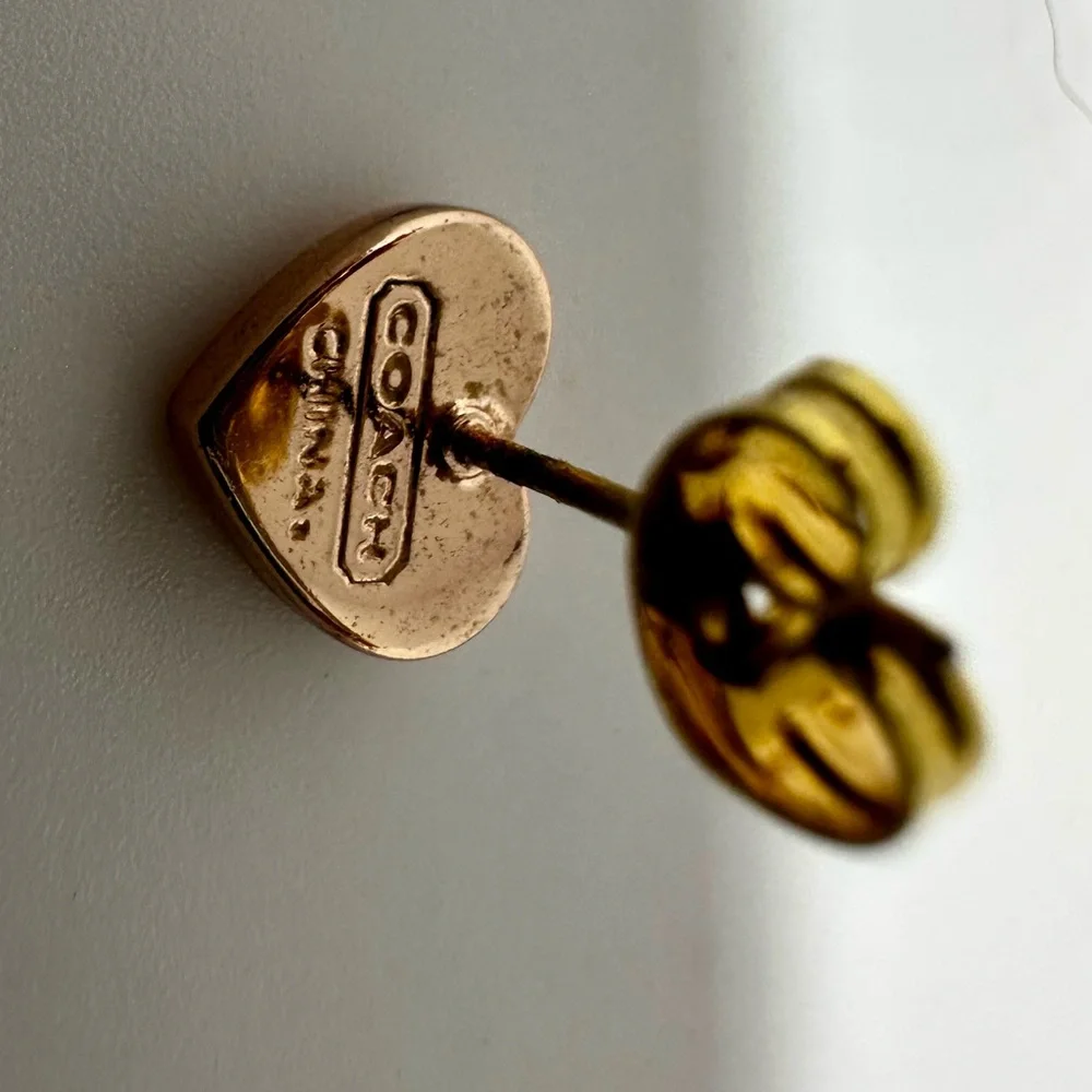 Coach Rose Gold tone Heart Stud Earrings with Crystal🩷 - Picture 3 of 5